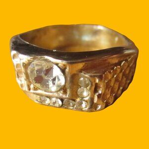 CARNIVAL PIMP RING sz 10.5  Vtg 70s 18k H.G.E. GOLD PLATED GLASS RHINESTONE